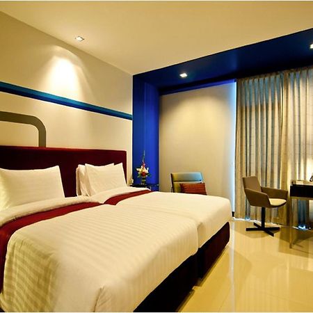 Fx Hotel Metrolink Makkasan Bangkok Exterior foto